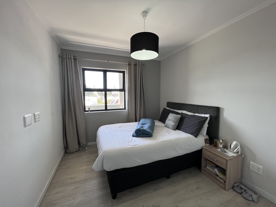 2 Bedroom Property for Sale in Table View Western Cape